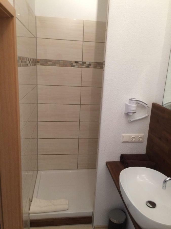 Pension Am Roemerhof Münzenberg Esterno foto