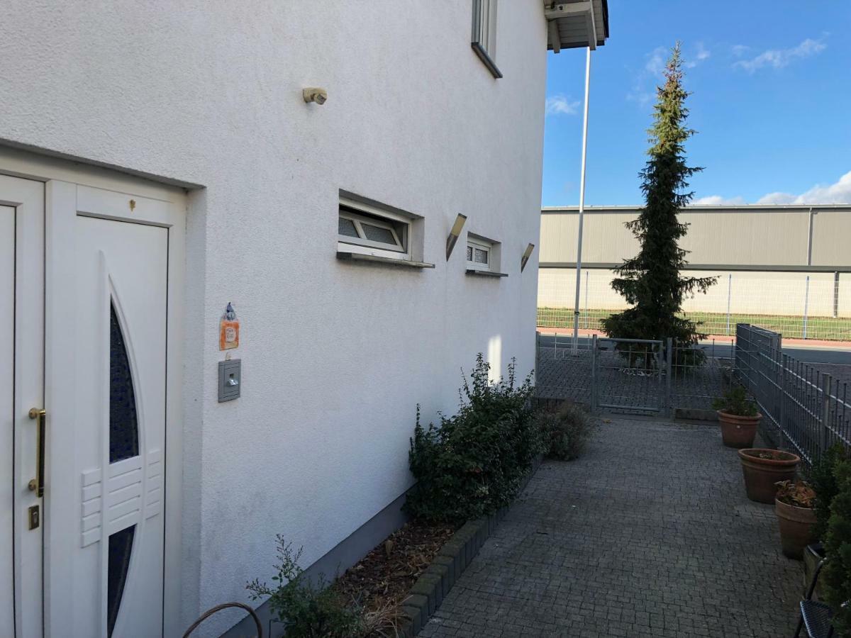 Pension Am Roemerhof Münzenberg Esterno foto