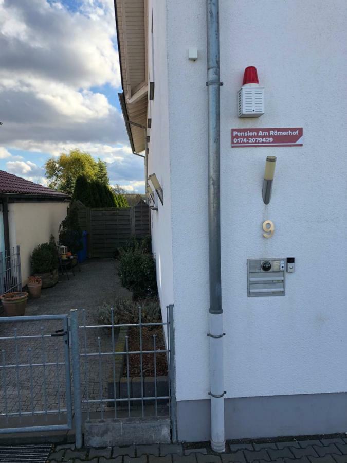 Pension Am Roemerhof Münzenberg Esterno foto